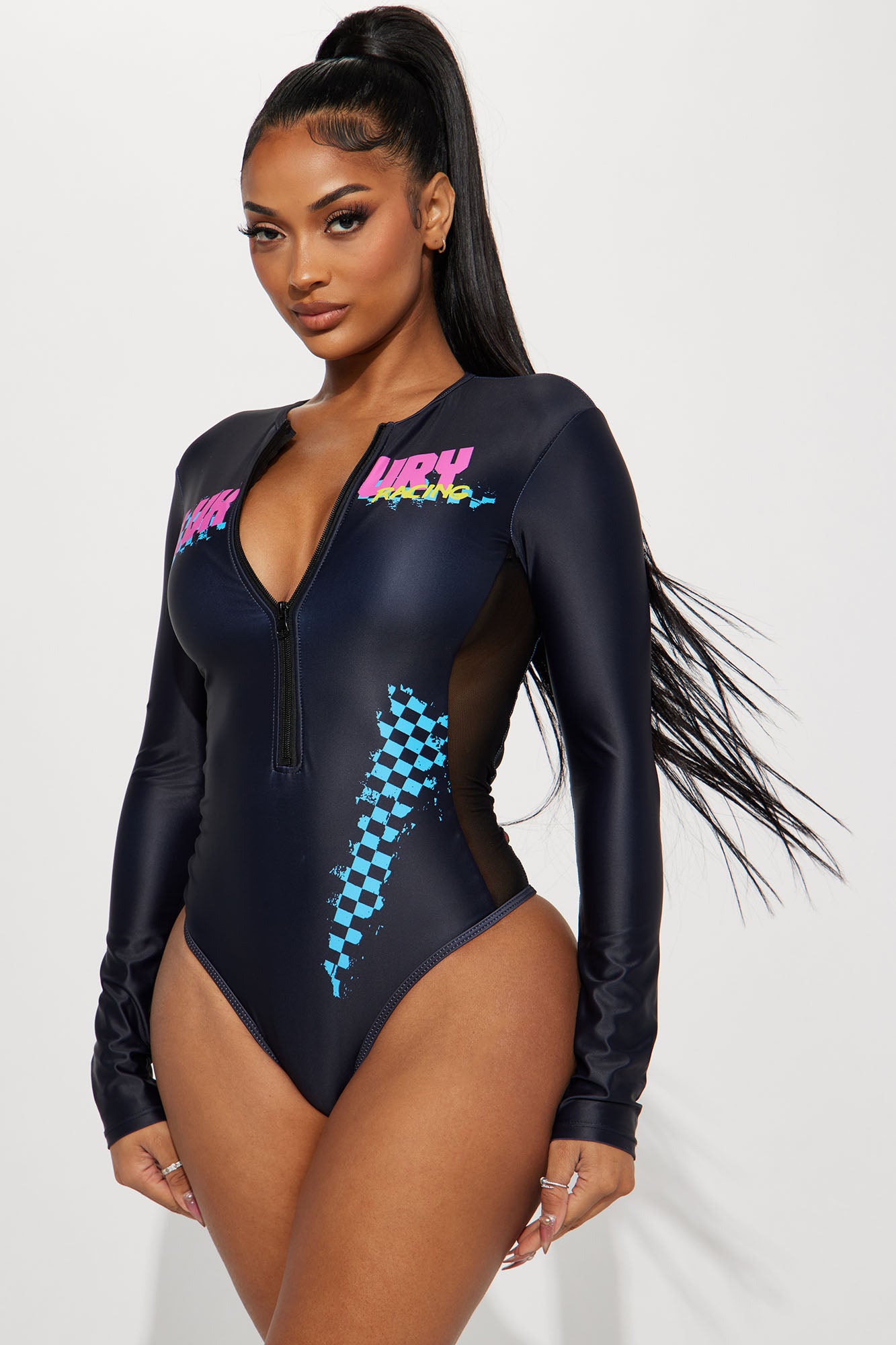 04-24-23Studio5_CE_SS_15-01-04_49_22025430_Blackcombo_P_22025156_Black_21290_SG